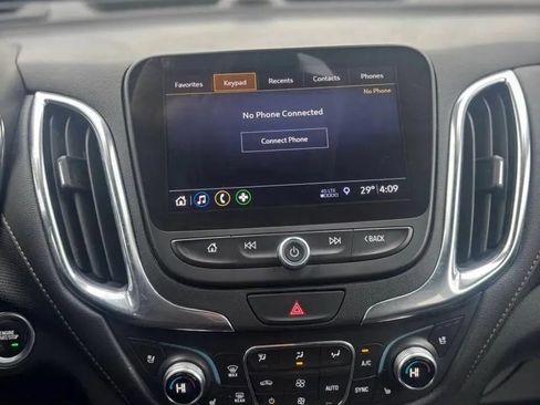 Used 2021 Chevrolet Equinox Premier AWD/4WD image 11