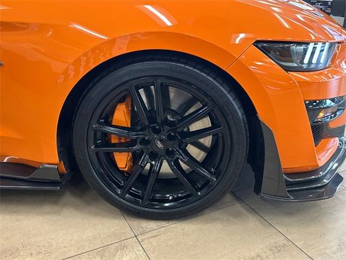 Used 2020 Ford Mustang Shelby GT500 w/ Technology Package image 10
