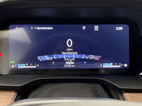 Used 2024 Jeep Grand Cherokee Summit w/ Luxury Tech Group V AWD/4WD image 9