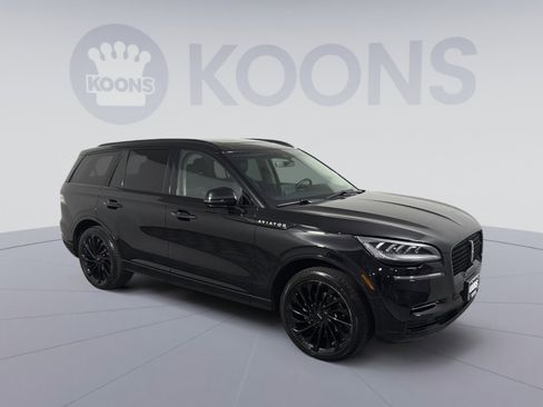 Used 2024 Lincoln Aviator Reserve w/ Jet Package image 10