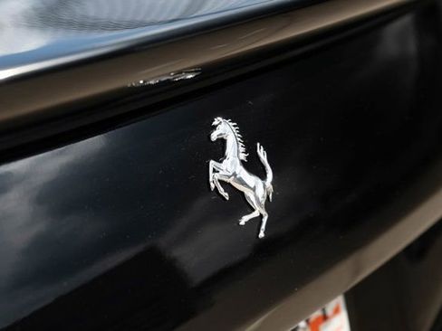 Used 2025 Ferrari Roma Spider image 23