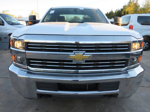 Used 2018 Chevrolet Silverado 2500 W/T w/ WT Fleet Convenience Package image 2