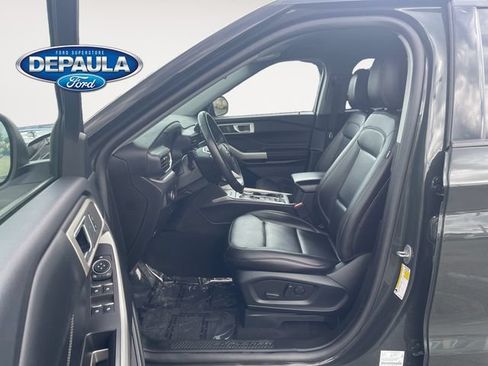 Used 2023 Ford Explorer XLT w/ Equipment Group 202A AWD/4WD image 11