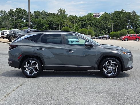 Used 2024 Hyundai Tucson SEL w/ Convenience Package FWD image 6