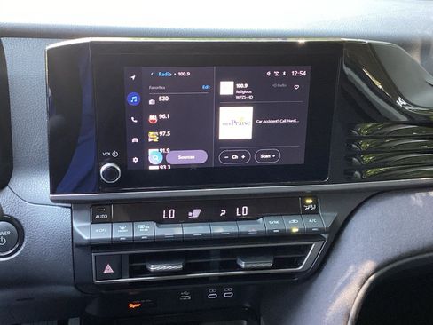 Used 2025 Toyota Camry LE image 16