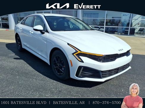 New 2026 Kia K5 LXS FWD image 1
