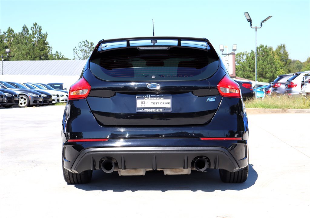 Used 2017 Ford Focus RS AWD/4WD image 6
