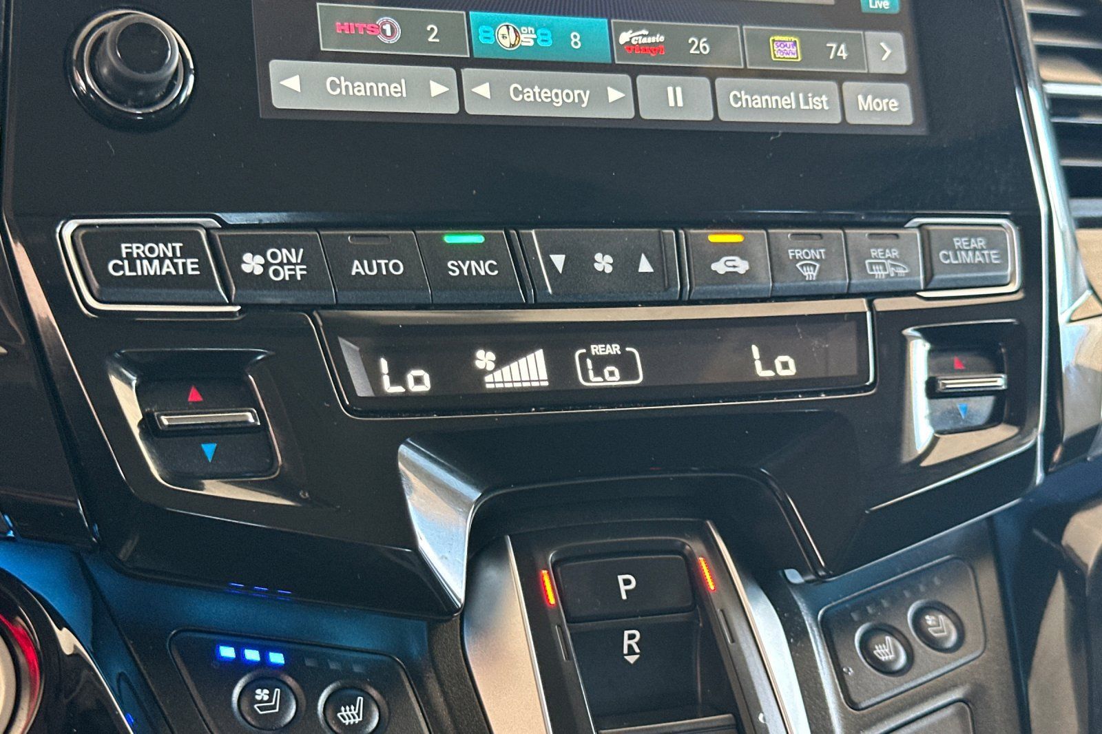 Used 2024 Honda Odyssey Elite image 18