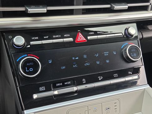 Used 2026 Hyundai Santa Fe SEL FWD image 26