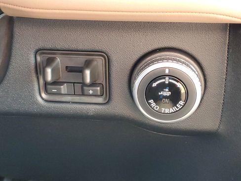New 2026 Lincoln Navigator Black Label AWD/4WD image 23