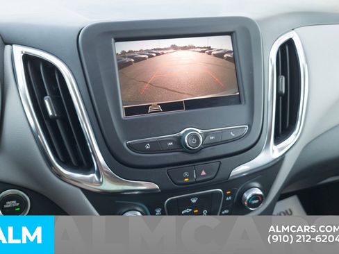 Used 2023 Chevrolet Equinox LT image 23