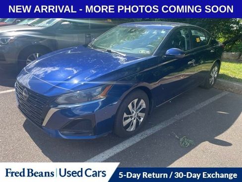 Used 2023 Nissan Altima 2.5 S FWD image 3