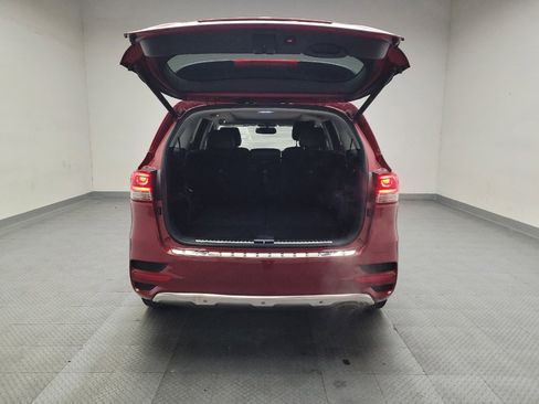 Used 2016 Kia Sorento SX image 29