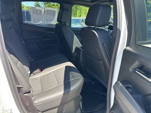 Used 2025 GMC Canyon Elevation w/ Convenience Package AWD/4WD image 23