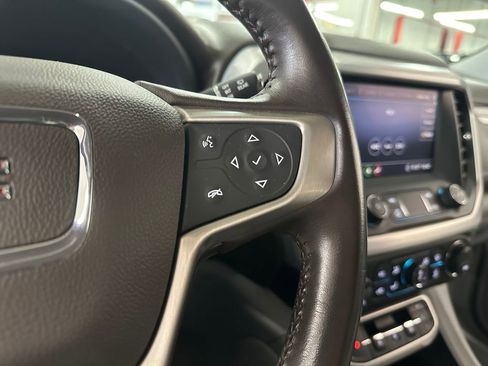 Used 2020 GMC Acadia SLT image 19