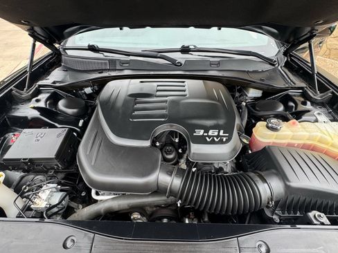 Used 2021 Dodge Charger SXT RWD image 31