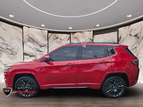 Used 2022 Jeep Compass Limited AWD/4WD image 5