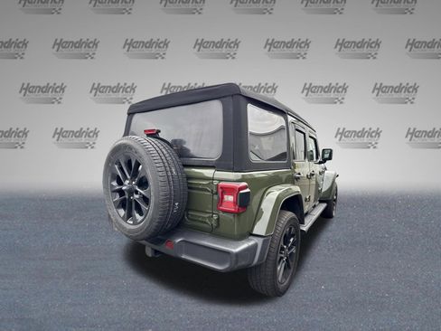 Used 2023 Jeep Wrangler Unlimited Sahara w/ Cold Weather Group AWD/4WD image 8