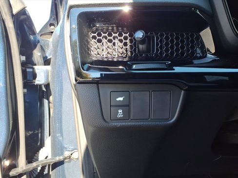 Used 2024 Honda CR-V EX-L image 7