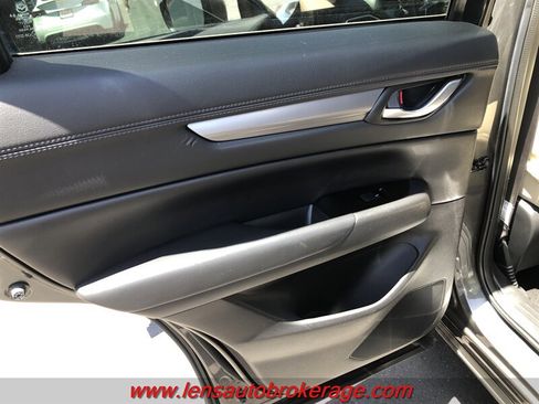 Used 2017 MAZDA CX-5 Touring w/ Preferred Equipment Package FWD image 16