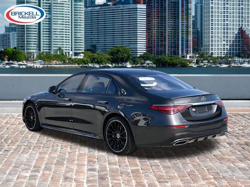 Used 2023 Mercedes-Benz S 500 4MATIC w/ AMG Line image 7