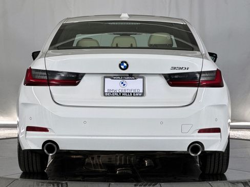 Used 2023 BMW 330i Sedan w/ Parking Assistance Package RWD image 9