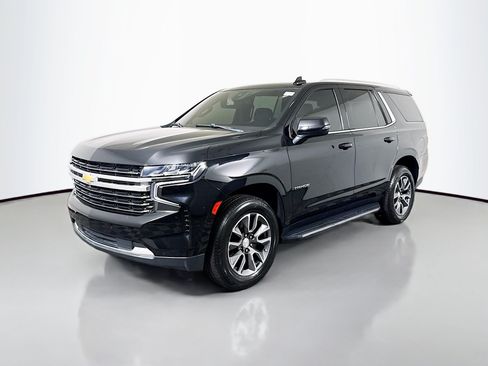 Used 2022 Chevrolet Tahoe LT w/ Luxury Package RWD image 4