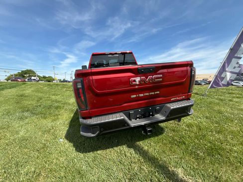 New 2026 GMC Sierra 2500 AT4X AWD/4WD image 13