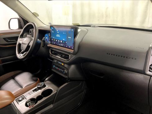Used 2025 Ford Bronco Sport Outer Banks w/ Outer Banks Tech Package+ image 14