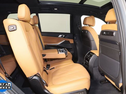 Used 2024 BMW X7 xDrive40i w/ M Sport Package image 15