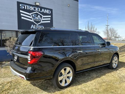 Used 2024 Ford Expedition Max Platinum AWD/4WD image 7