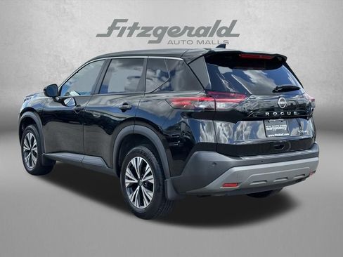 Used 2022 Nissan Rogue SV AWD/4WD image 7