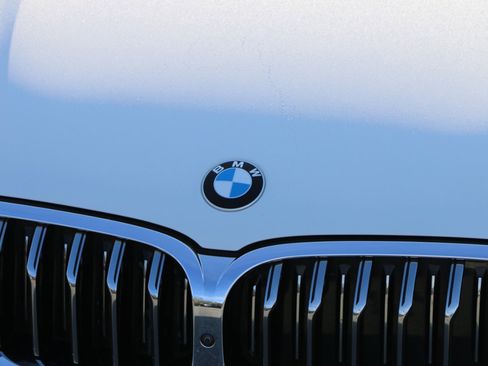 Used 2022 BMW M850i xDrive Coupe image 12