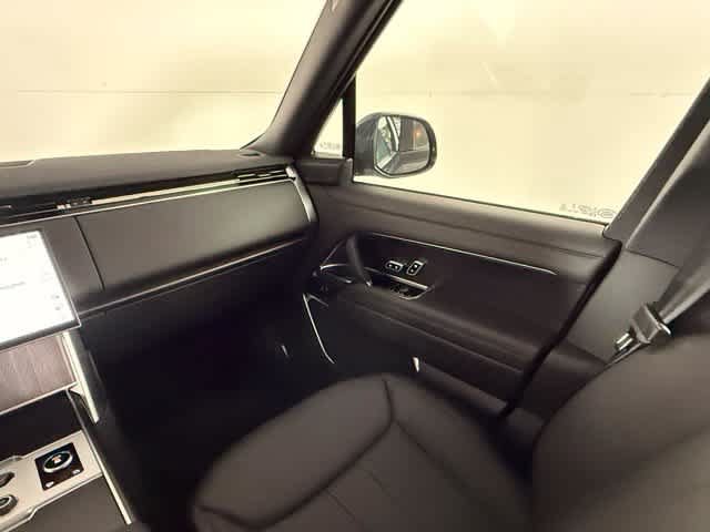 New 2027 Land Rover Range Rover SE AWD/4WD image 18