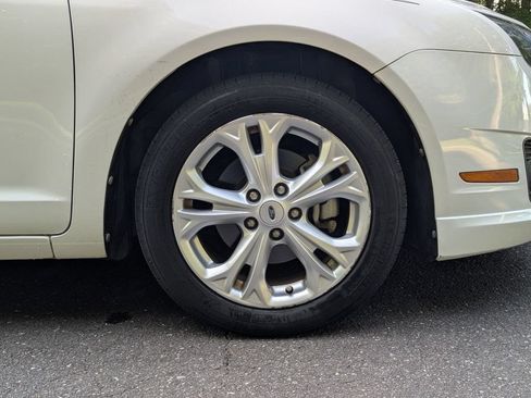 Used 2012 Ford Fusion SE FWD image 13