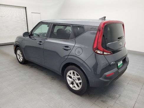 Used 2021 Kia Soul S image 3