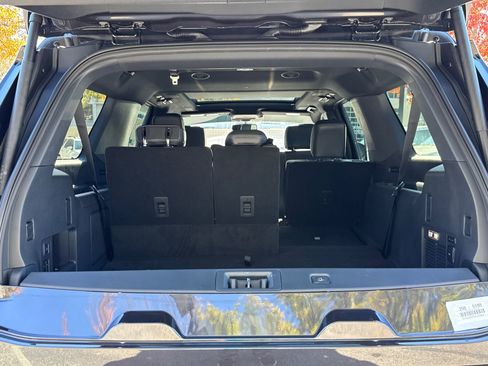 New 2025 Ford Expedition Max Platinum w/ Stealth Performance Package image 19
