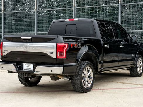 Used 2017 Ford F150 King Ranch w/ Equipment Group 601A Luxury AWD/4WD image 8
