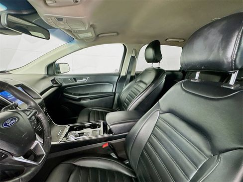 Used 2019 Ford Edge SEL w/ Equipment Group 201A image 22