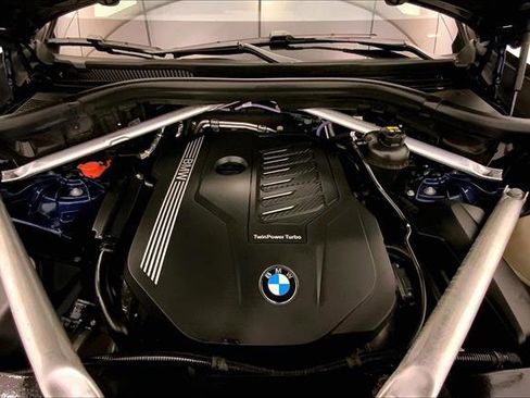 Certified 2023 BMW X5 xDrive40i image 9