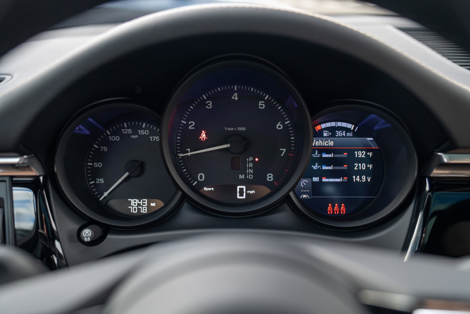 Certified 2026 Porsche Macan AWD/4WD image 15