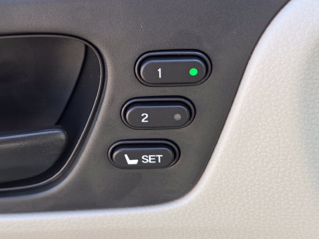 New 2027 Honda Odyssey EX-L image 8