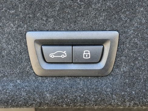 Used 2025 BMW M3 w/ Executive Package image 55