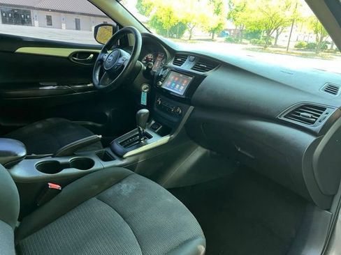 Used 2019 Nissan Sentra S FWD image 21