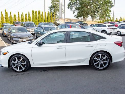 Certified 2026 Honda Civic Sport Touring image 8