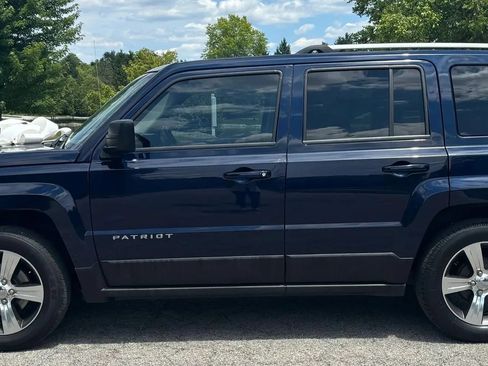 Used 2016 Jeep Patriot High Altitude FWD image 3