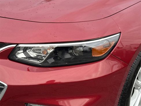 Used 2016 Chevrolet Malibu LT image 27
