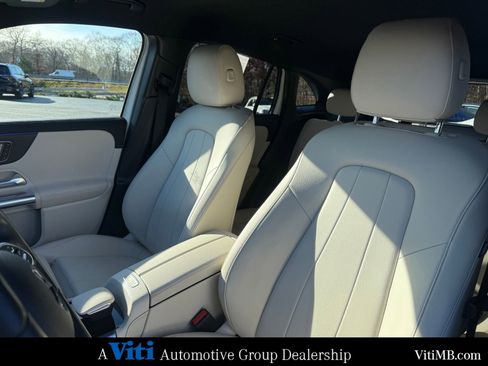 Certified 2023 Mercedes-Benz GLA 250 4MATIC image 18