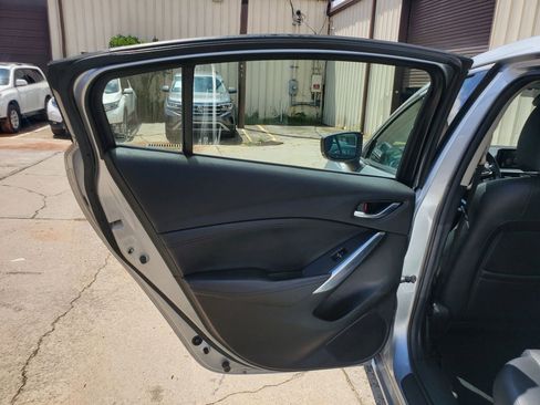 Used 2017 MAZDA MAZDA6 Touring FWD image 25