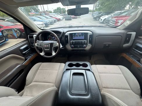 Used 2017 GMC Sierra 1500 SLE w/ SLE Value Package image 15